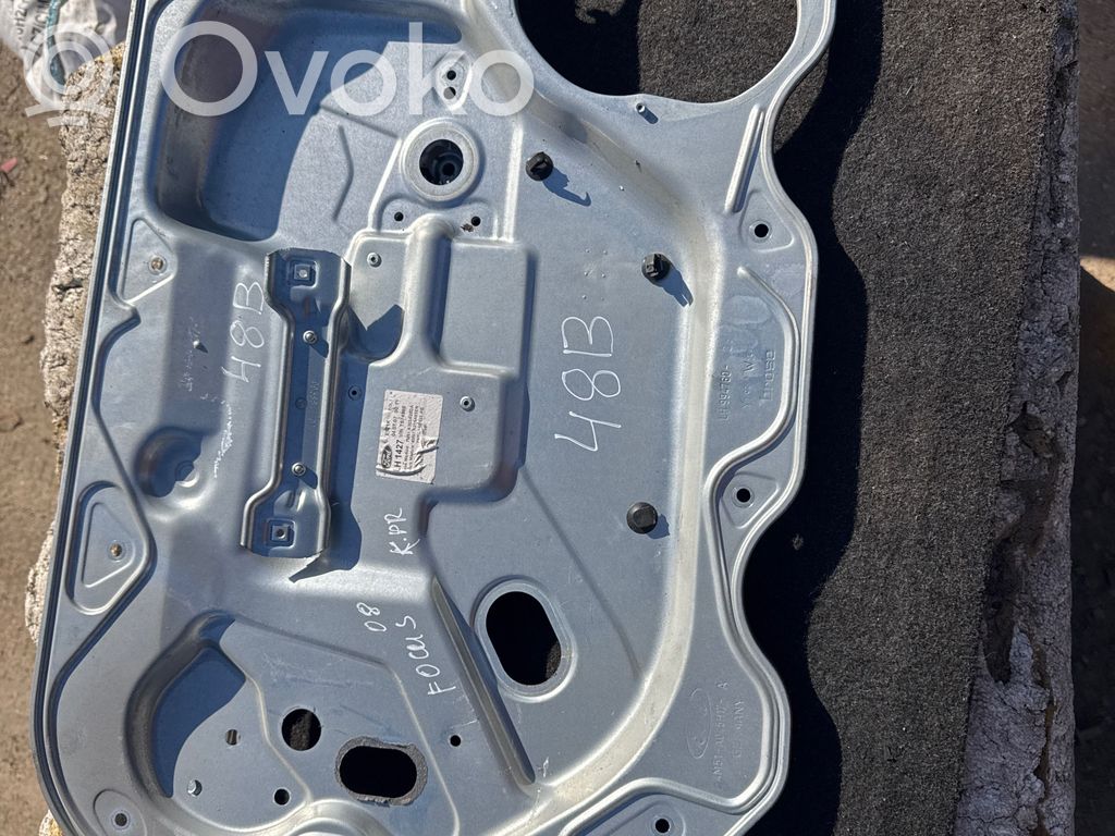 Ford Focus Front window lifting mechanism without motor 