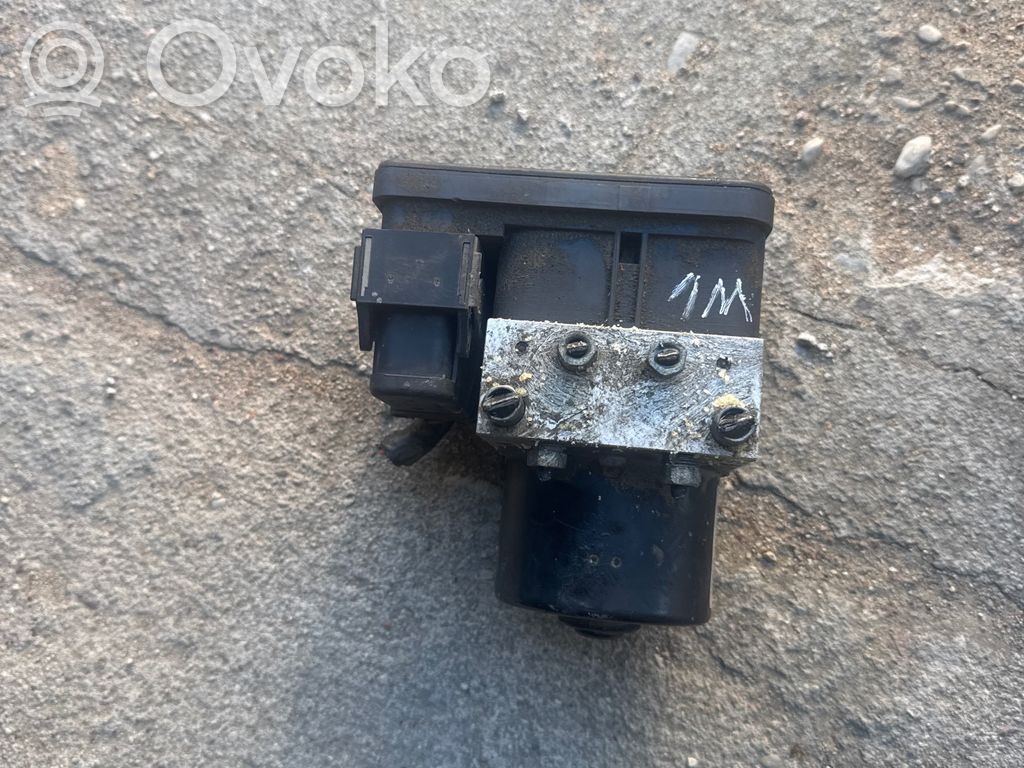 Volvo C30 ABS Pump 