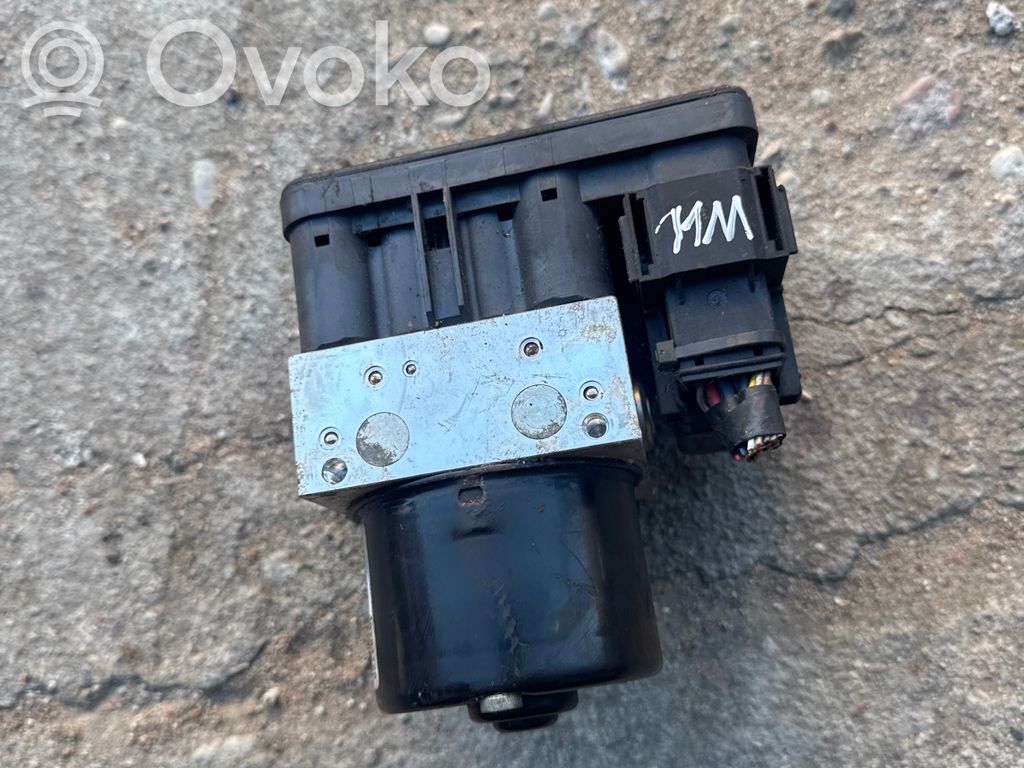 Volvo V50 ABS Pump 