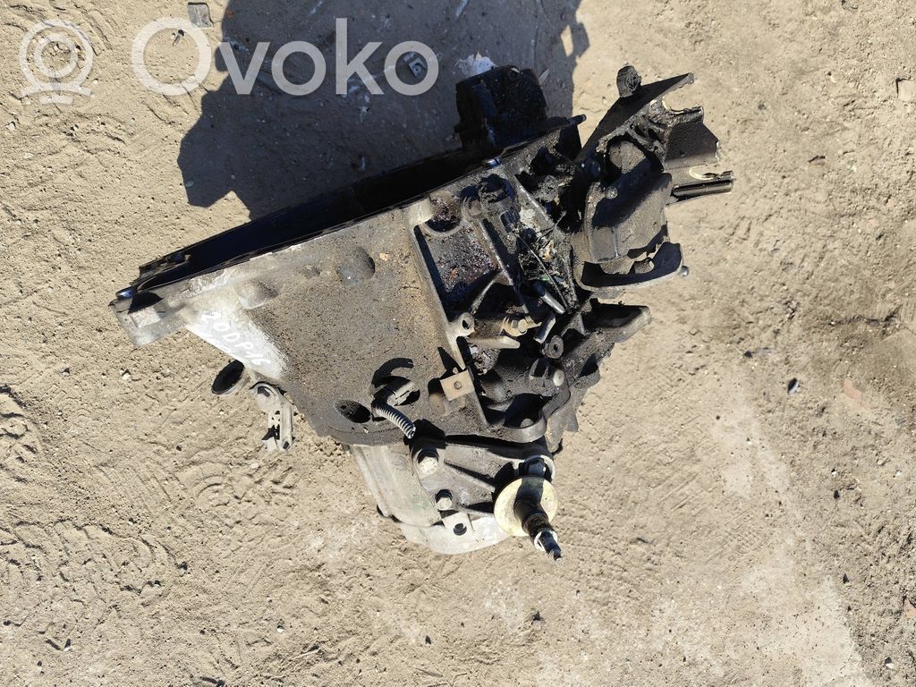 Citroen C4 I Manuaalinen 5-portainen vaihdelaatikko 
