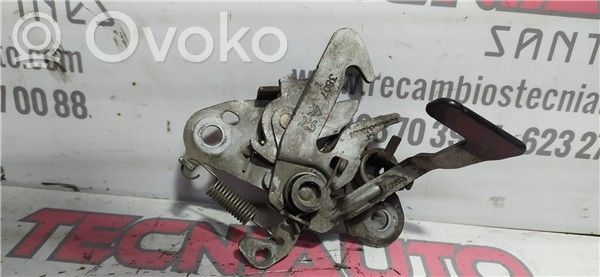 Peugeot Partner Tie down hook / loop 