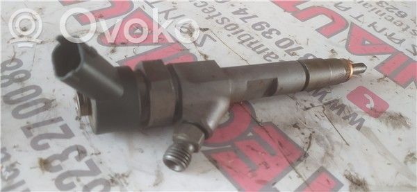 Inyector de combustible   4408972,4415872