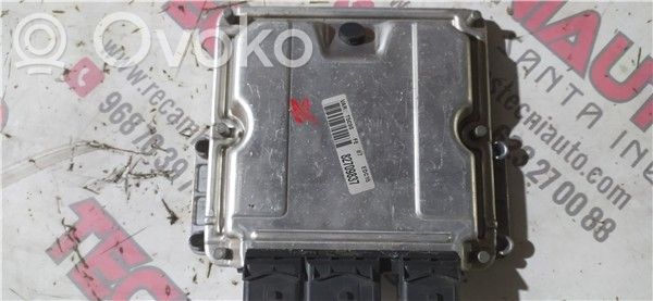 Engine control unit/module ECU   1940CX,281011081