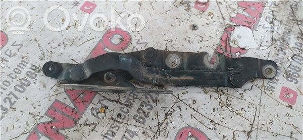 Audi A6 S6 C4 4A Tailgate/trunk/boot hinge 