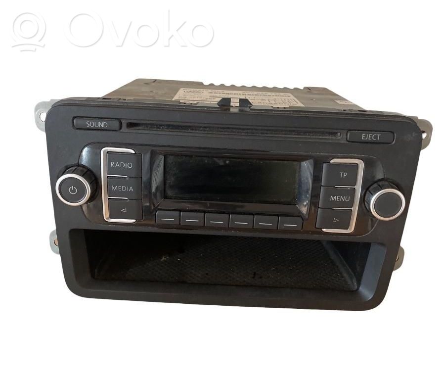 CD / DVD Navigation   RCD210MP3
