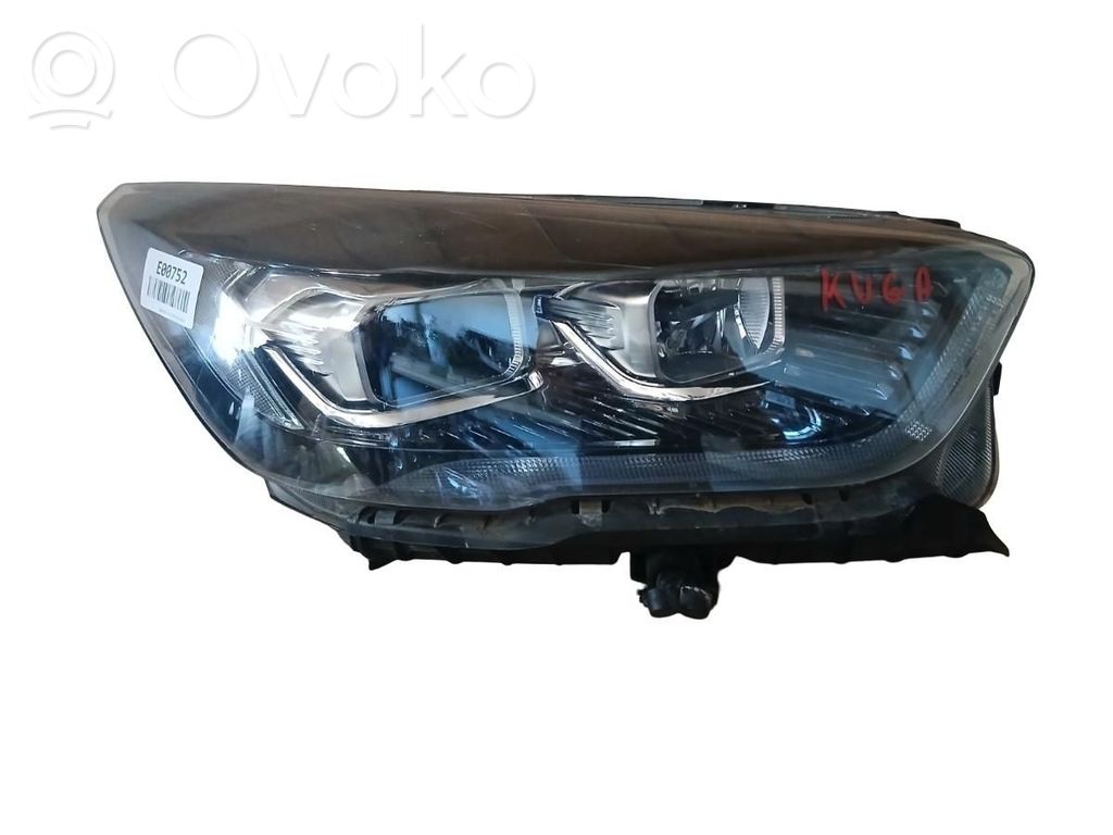 Ford Kuga II Scheinwerfer 