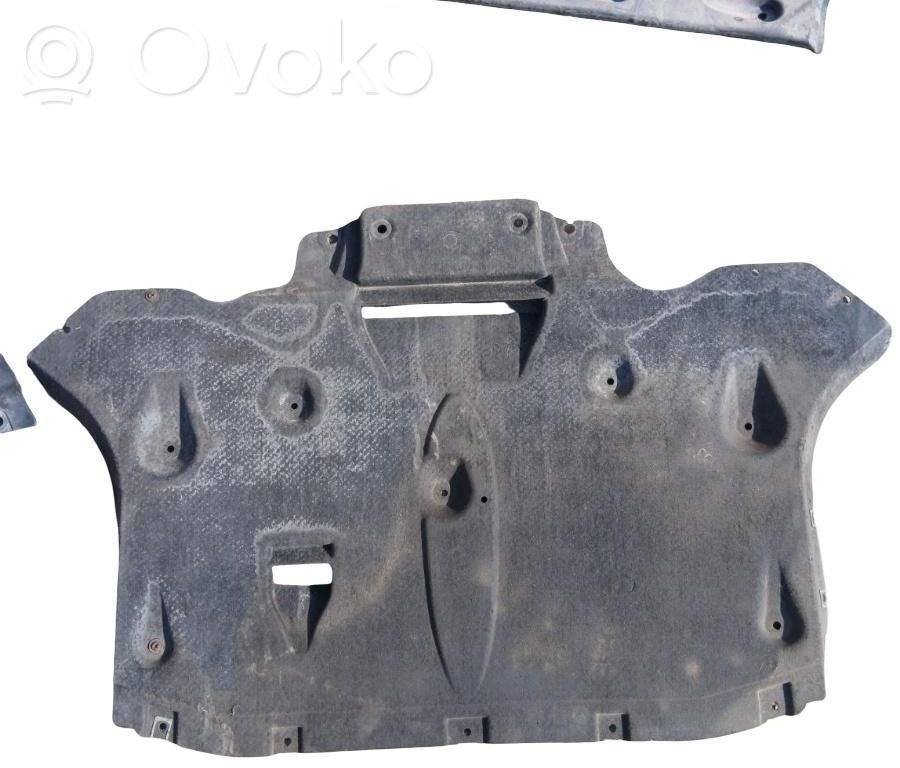 Engine splash shield/under tray   4H0825236L