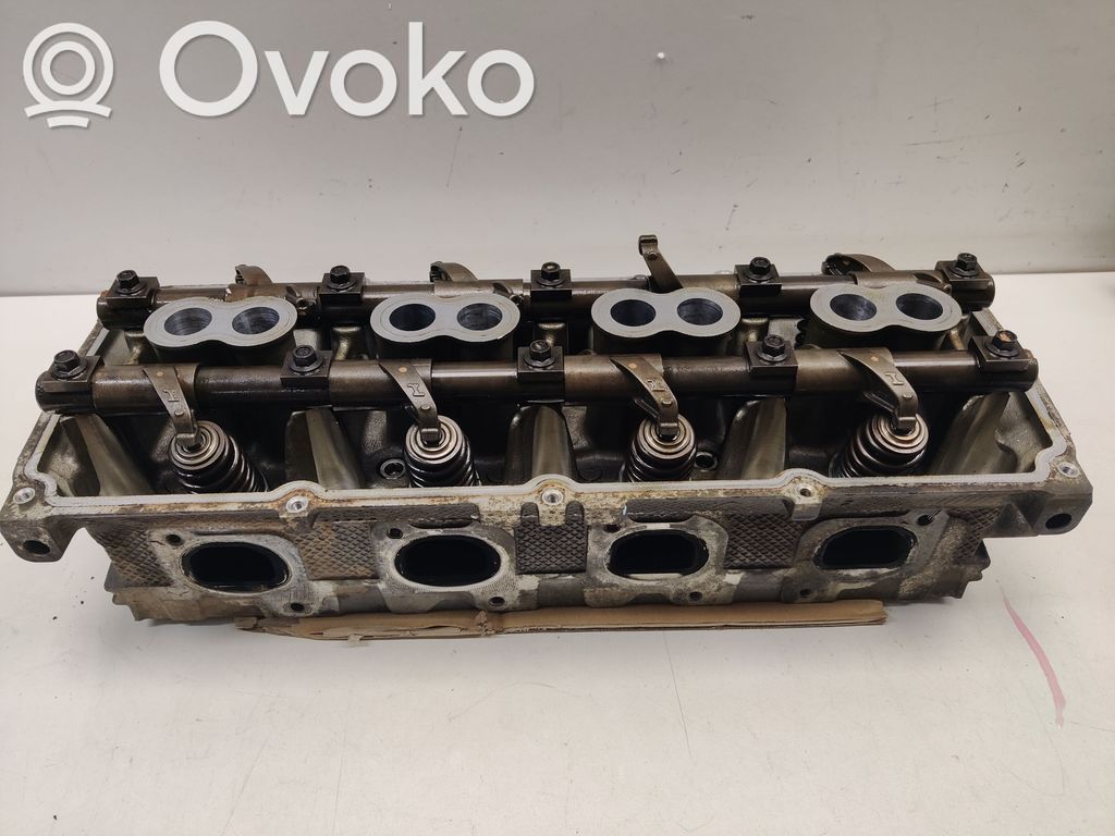 Dodge Challenger Engine head 