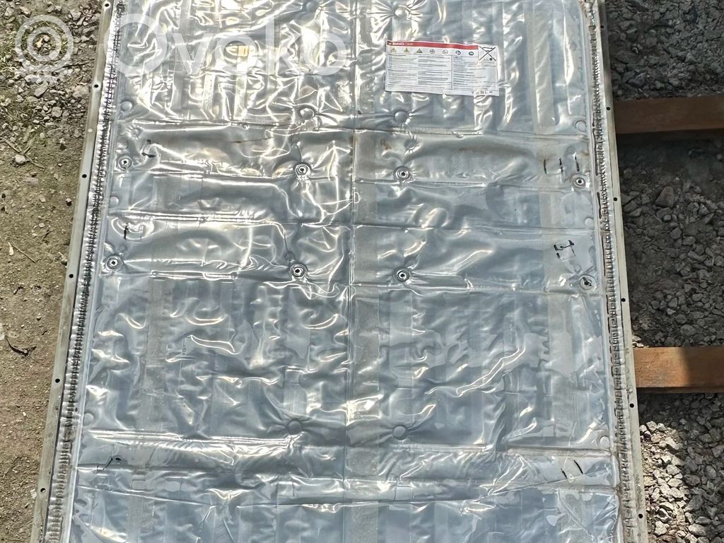 Car battery   110717200A