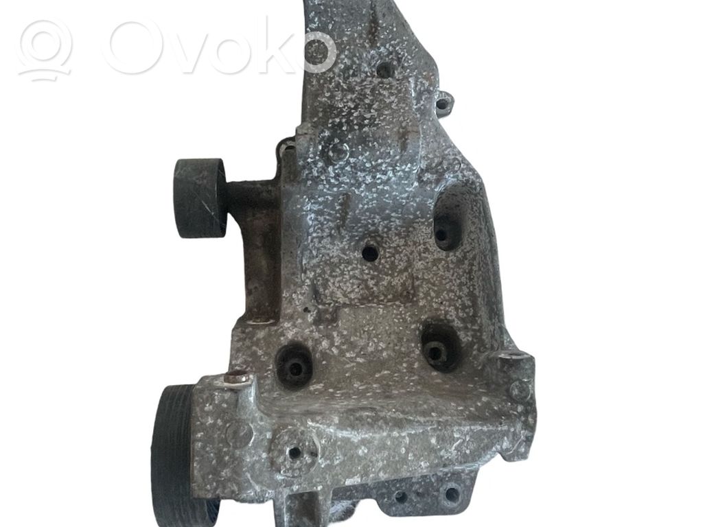 BMW 3 E92 E93 Suport generator/alternator 