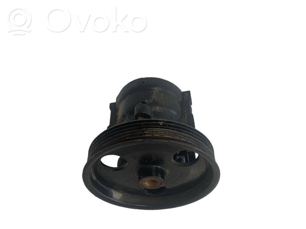 Dacia Logan II Power steering pump 