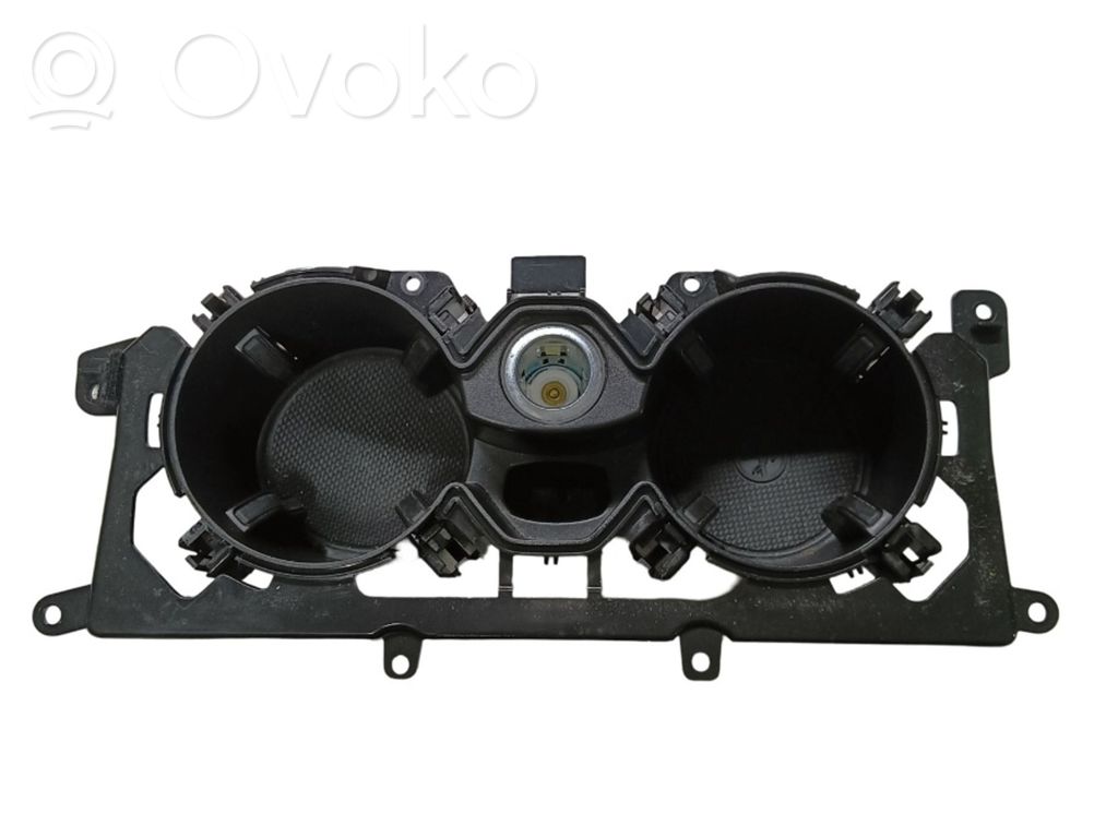 Cup holder   4K1862533