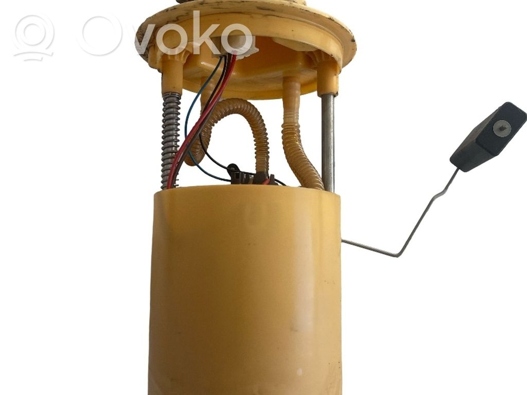 Opel Corsa D Polttoainesäiliön pumppu 