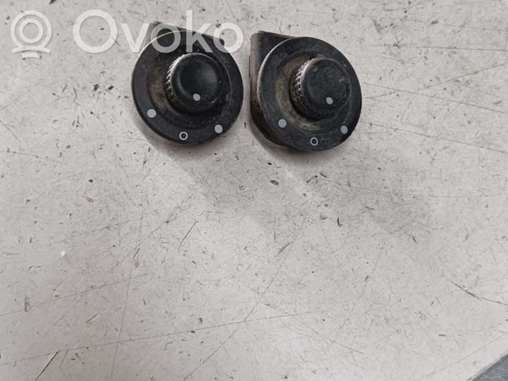 Dacia Duster Comutator oglinzi laterale 