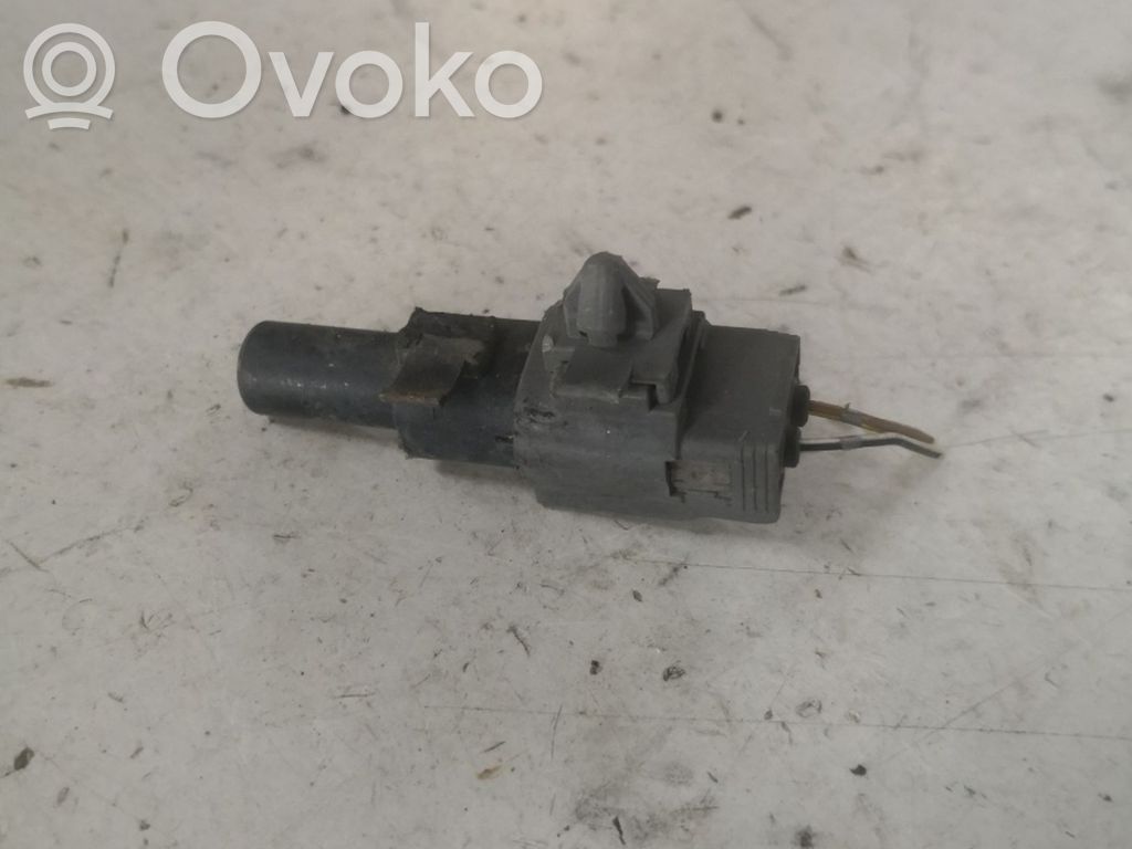 Mazda MPV Outside/external air temperature sensor 