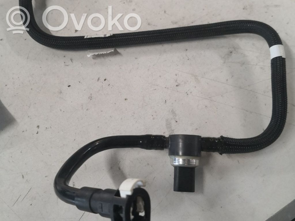 Fuel pressure sensor   FU5A9F972AB