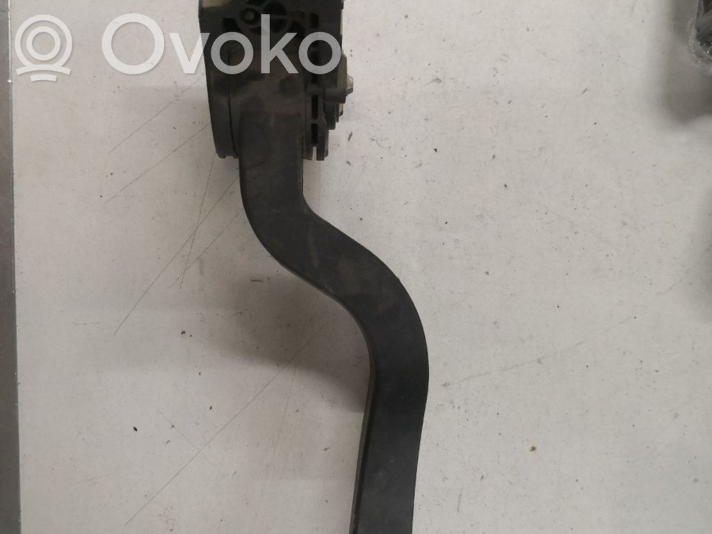 Akceleratoriaus pedalas   0280755049