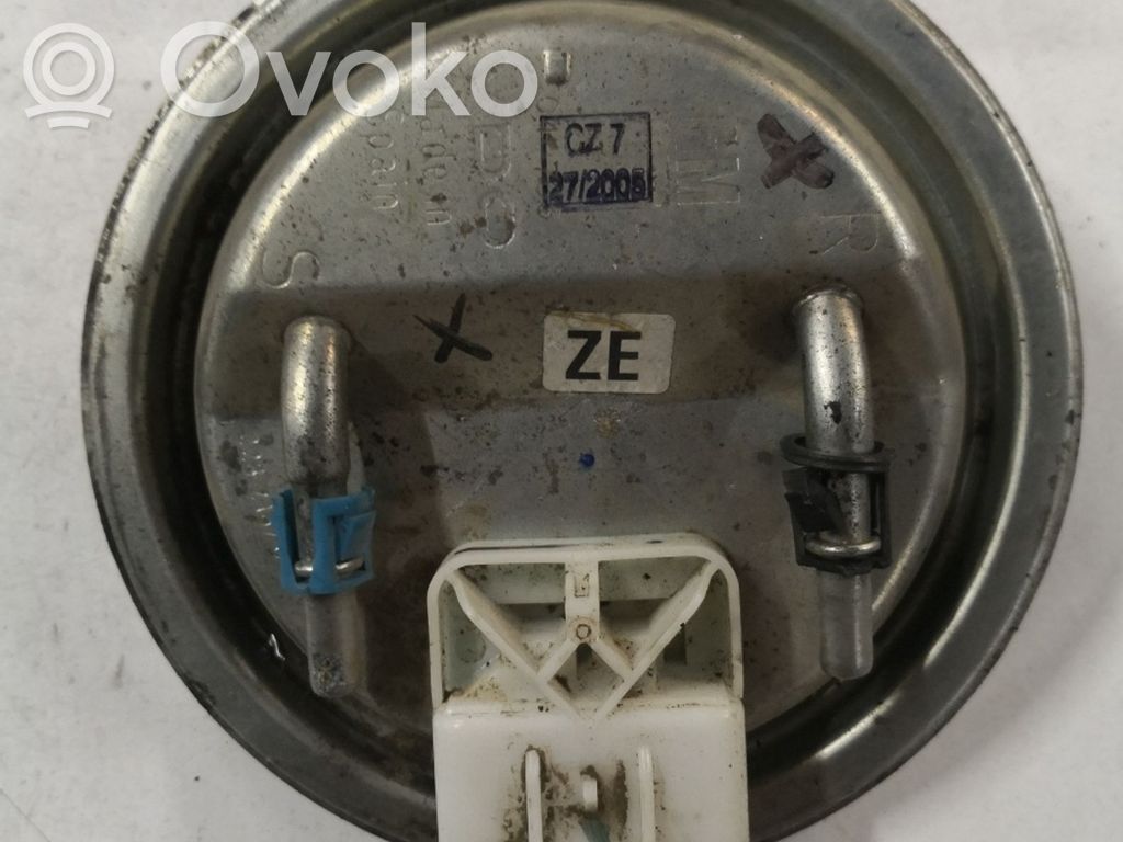 Opel Corsa C Pompa carburante immersa 