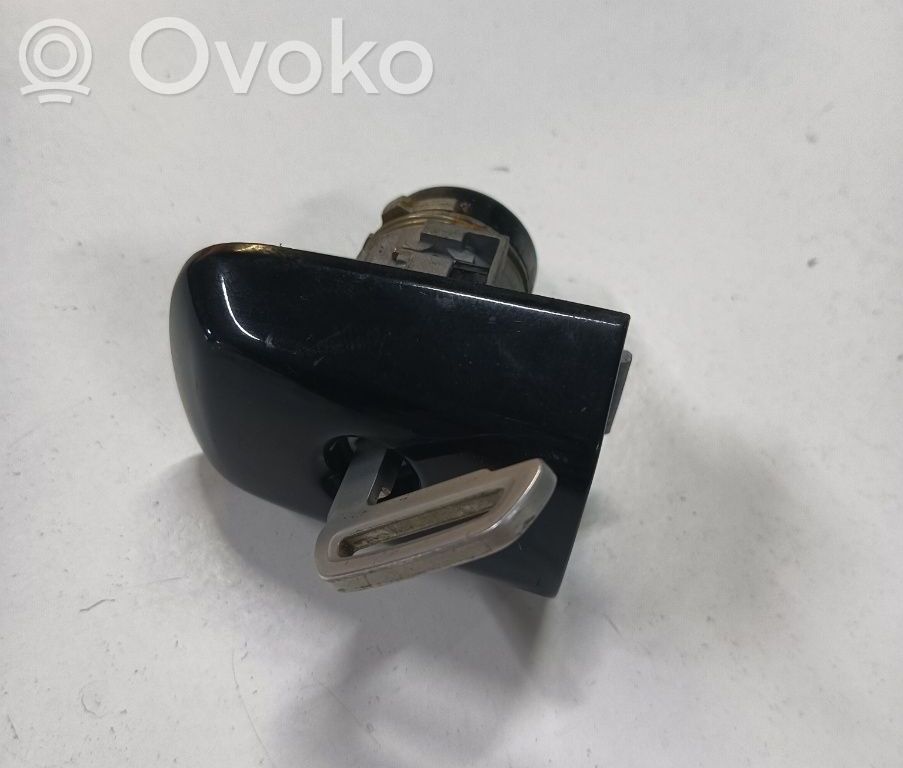 Hub lock   30784963