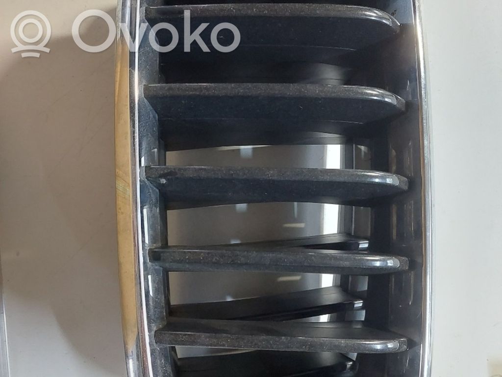 Etusäleikkö   7316075