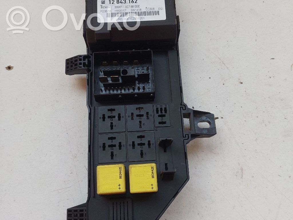 Sulakemoduuli   12843162