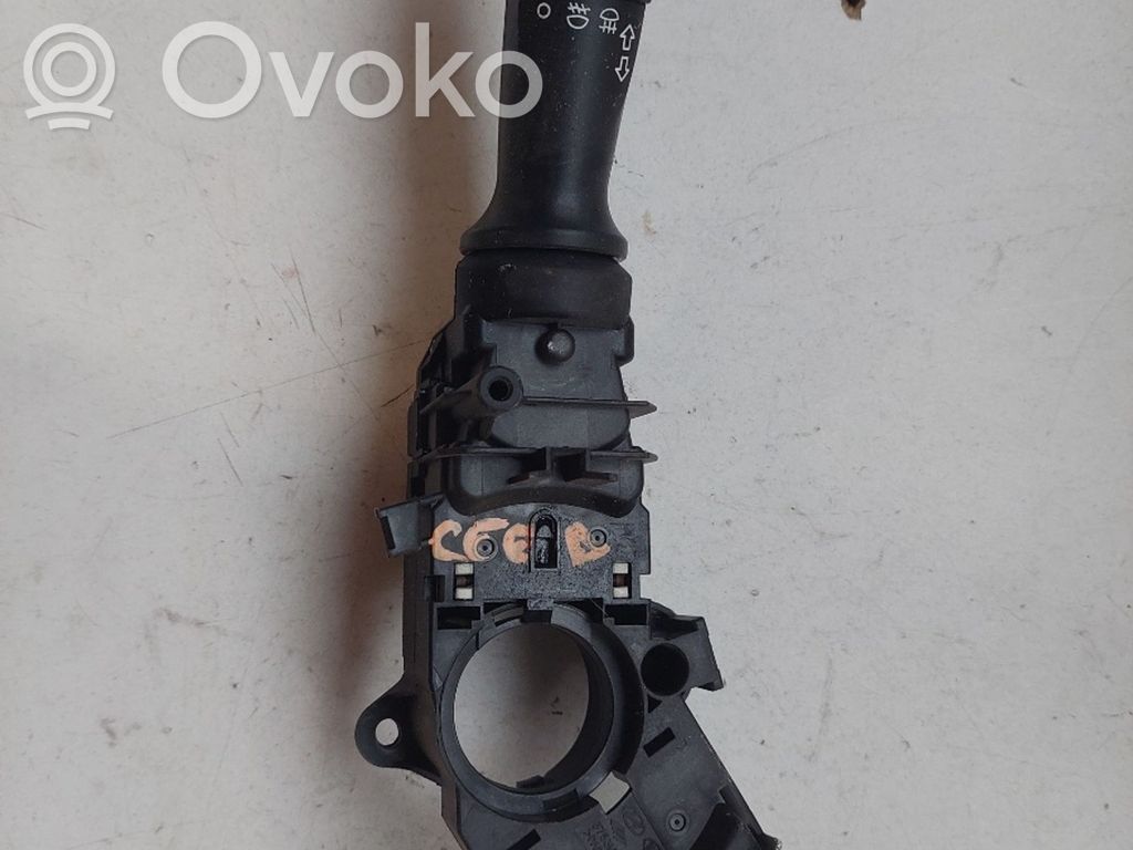 Commodo de clignotant   93410A2631