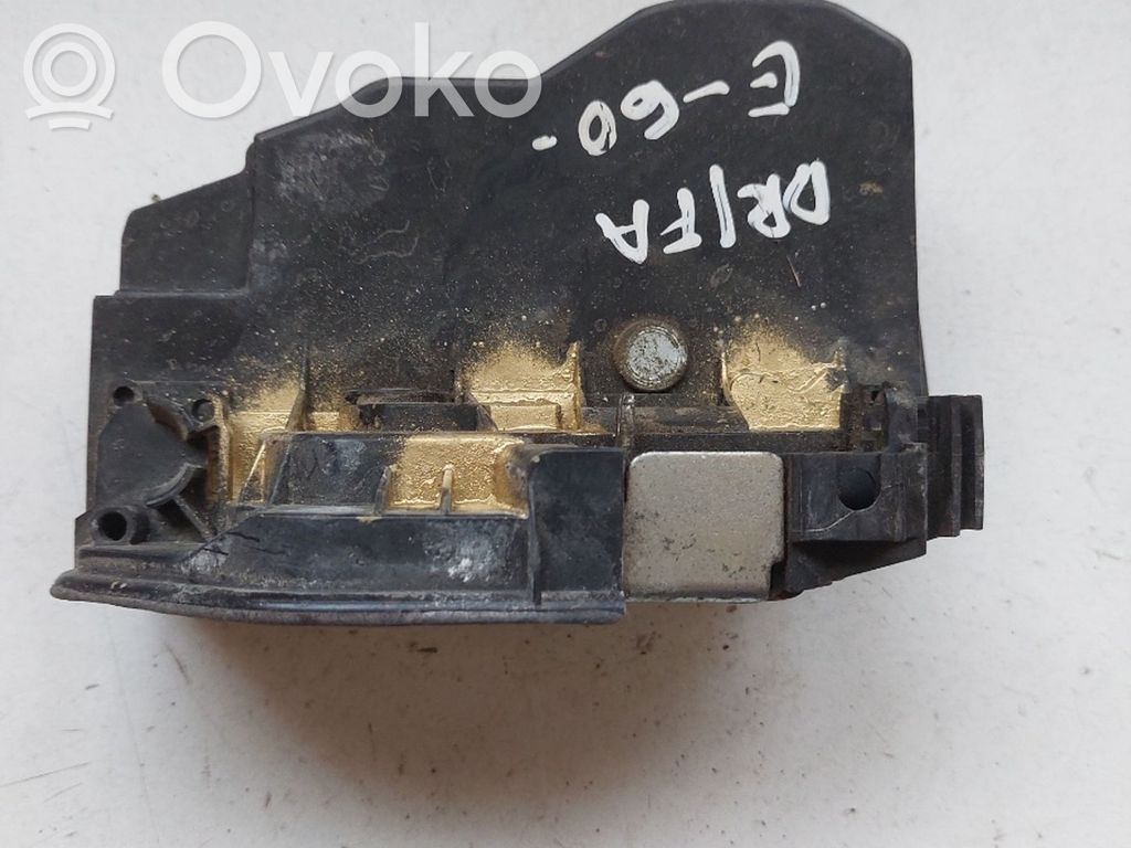 Front door lock   7167074