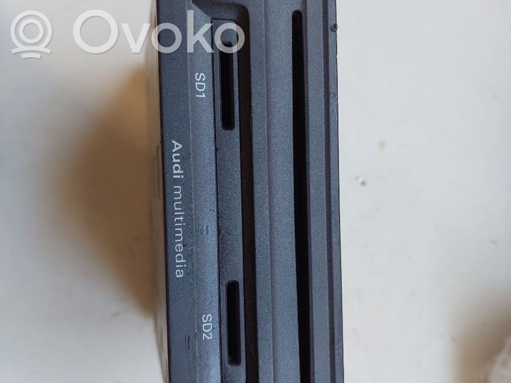 CD/DVD-vaihdin   4E0035652A