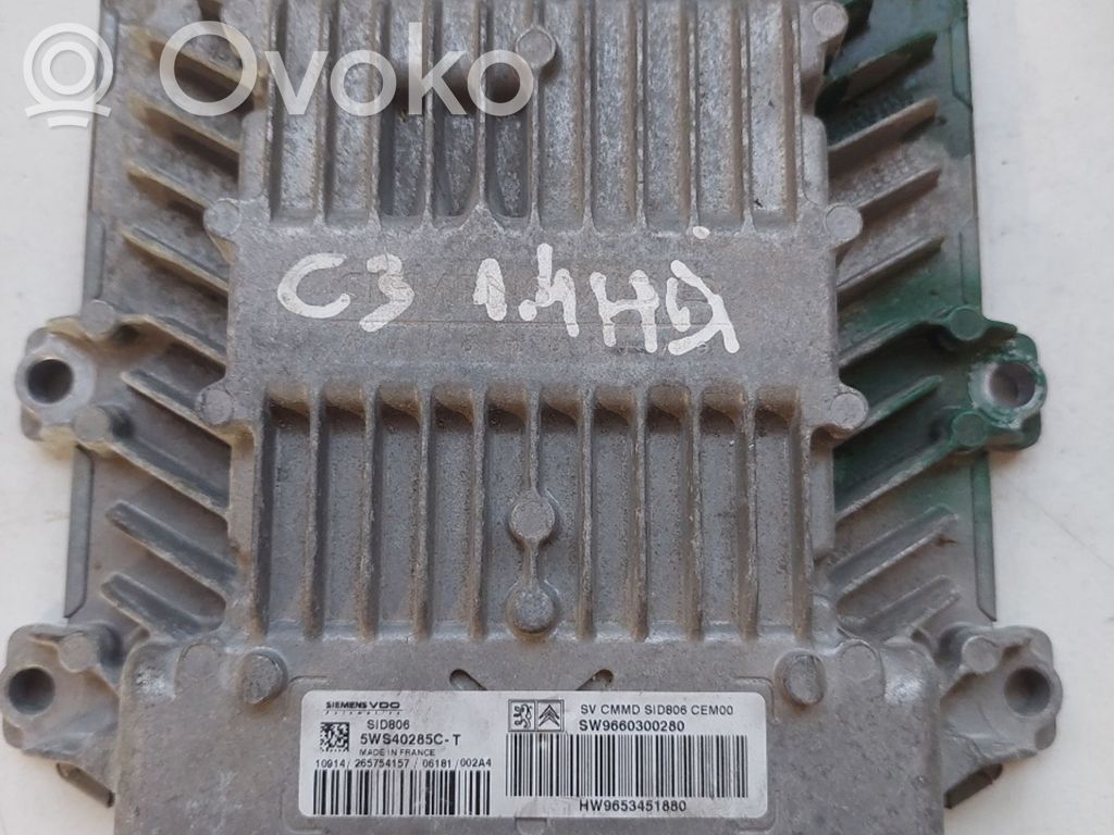 Unidad de control/módulo ECU del motor   5WS40285C