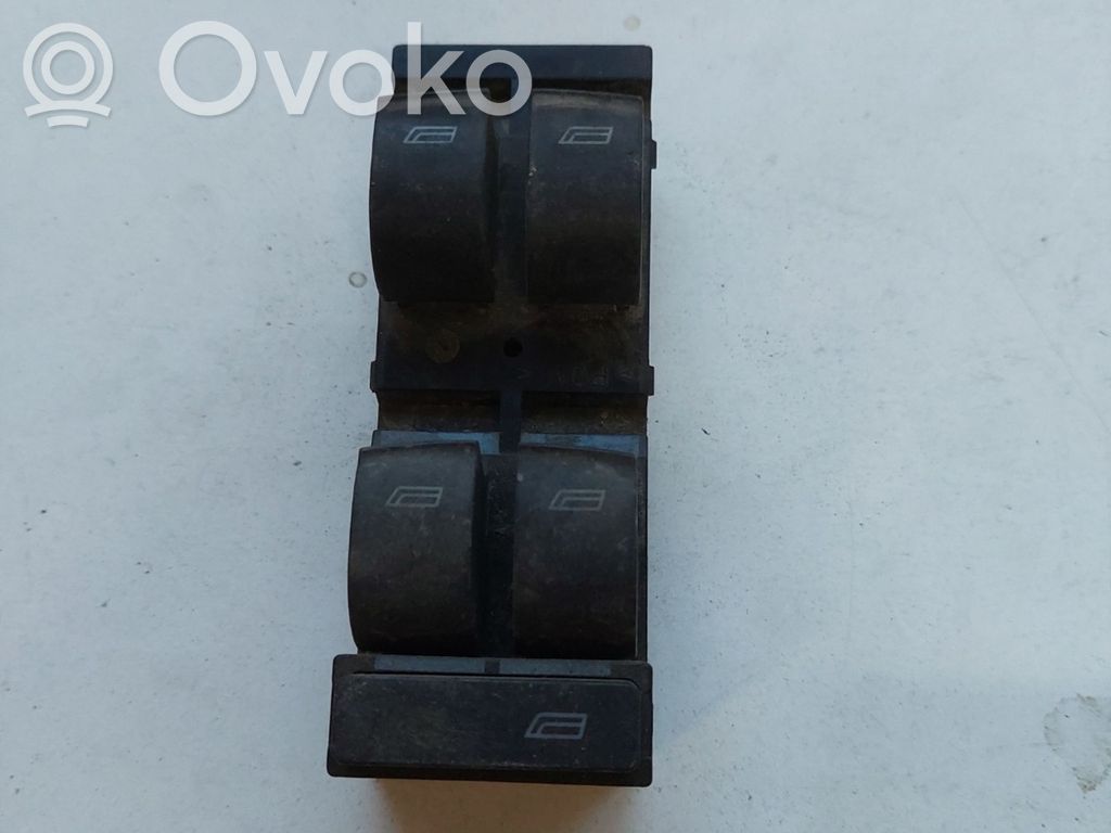 Electric window control switch   4B0959851