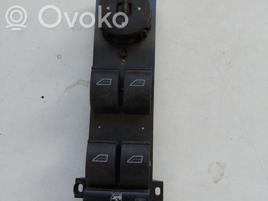 Electric window control switch   3M5T14A132AF