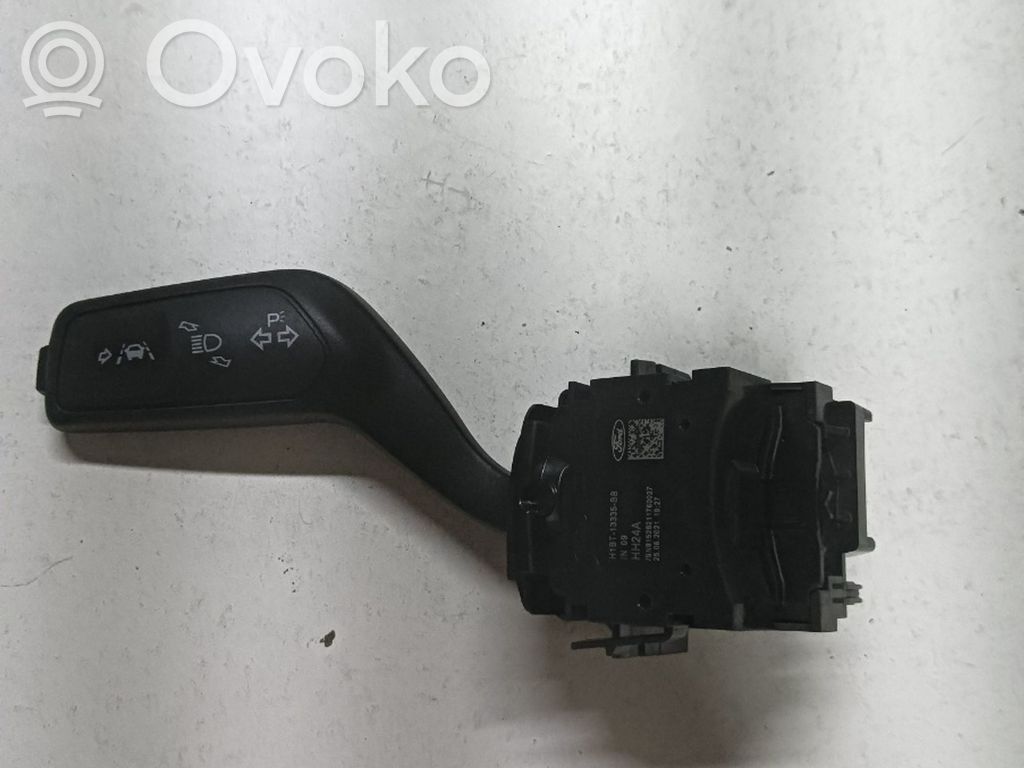 Suuntavilkun vipu   H1BT13335BB