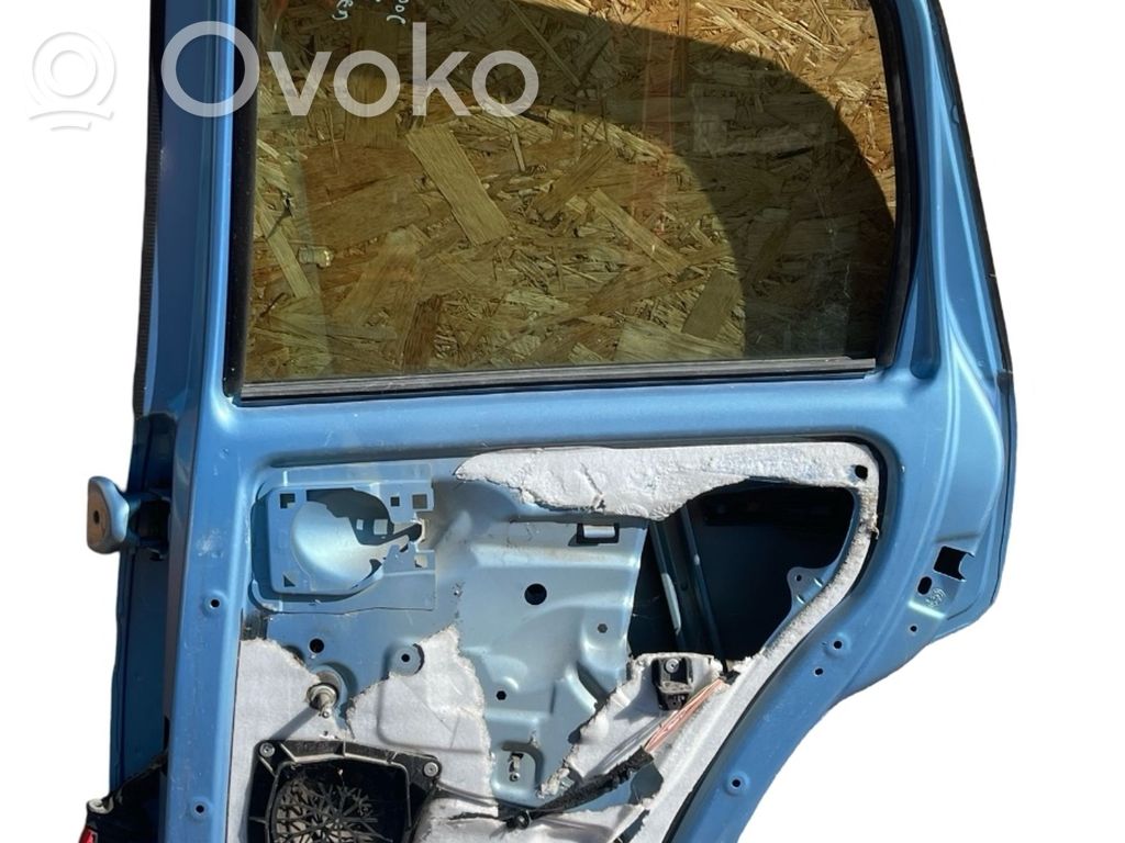 Galinės durys   9004CJ