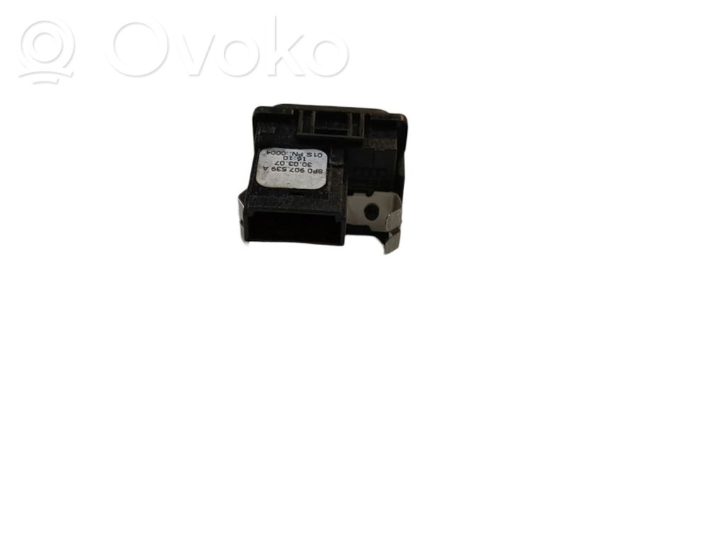 Sensor   8P0907539A