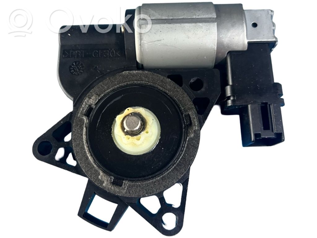 Vent window/glass motor