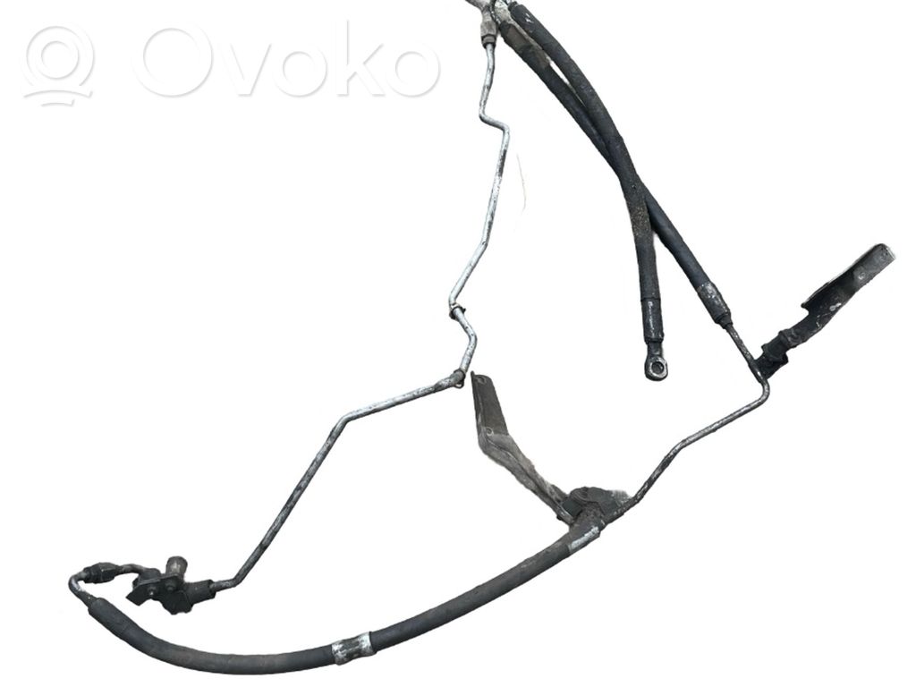 Ohjaustehostimen letkusto   676050701