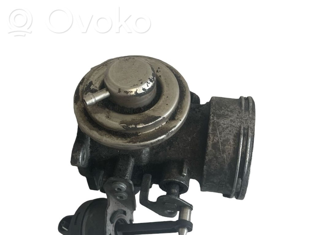 Volkswagen Golf IV Zawór EGR 