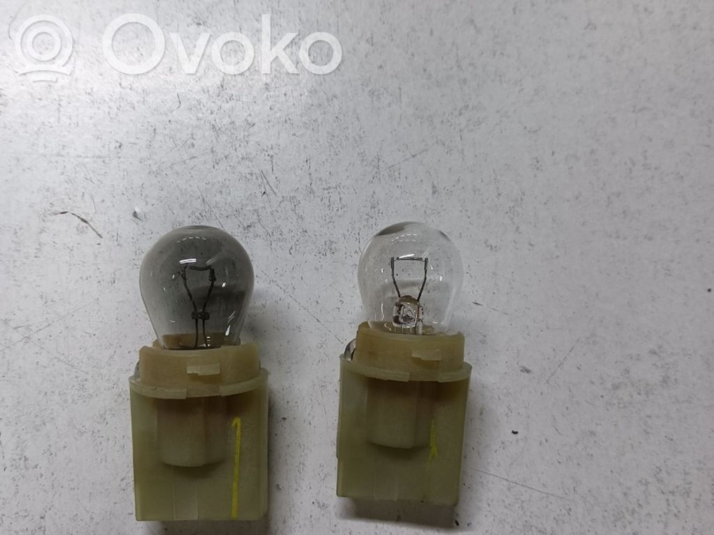 Element lampy tylnej