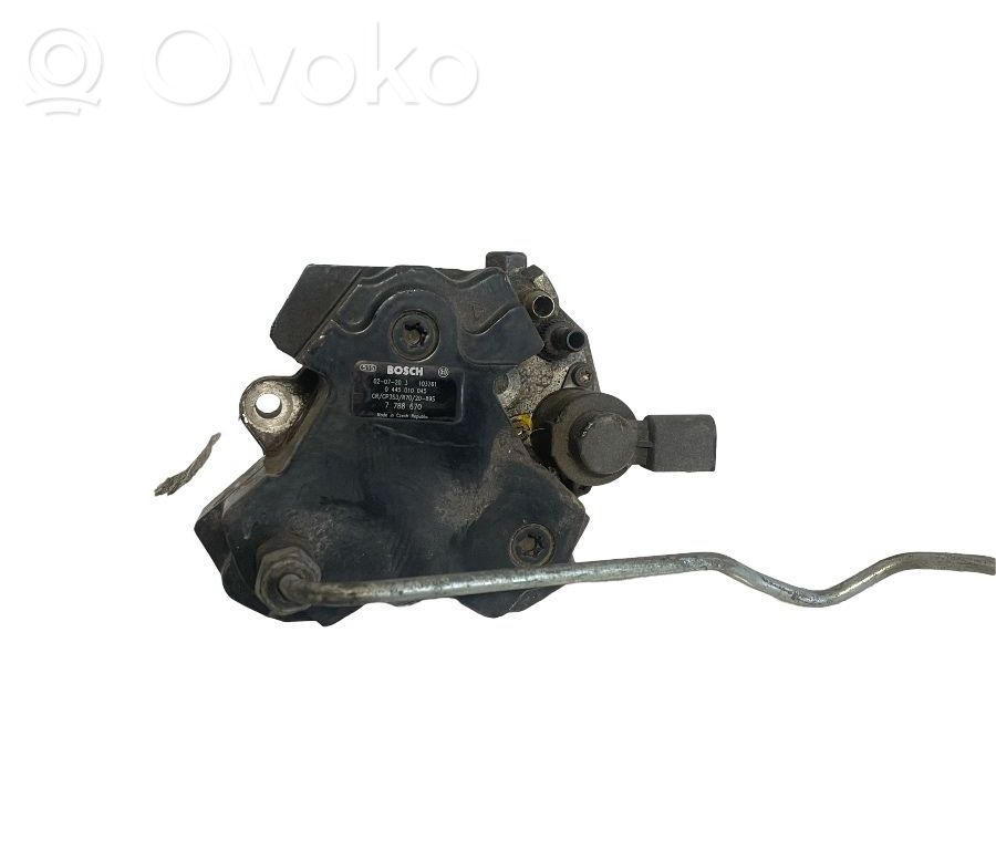 Pompe d'injection de carburant à haute pression   0445010045