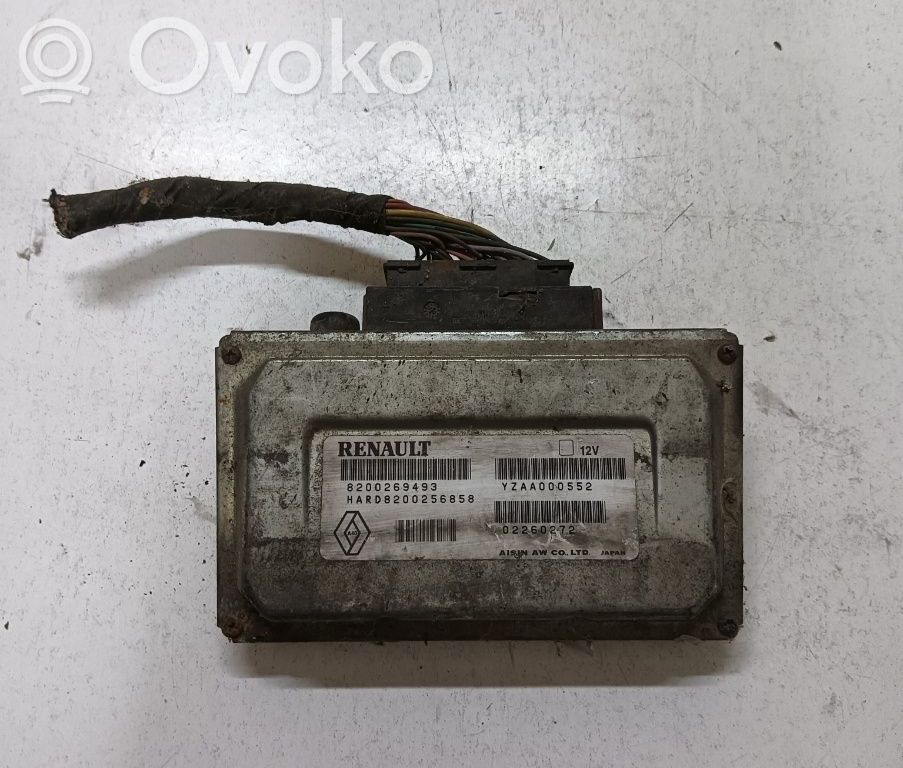 Module de contrôle de boîte de vitesses ECU   8200269493