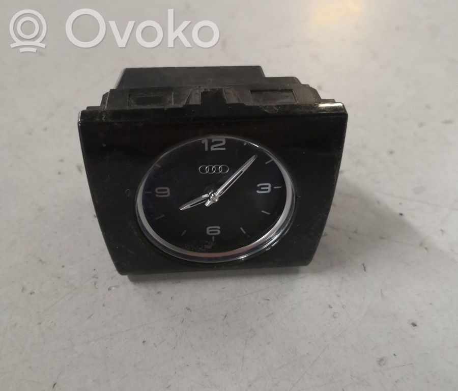 Uhr   4H0919204G