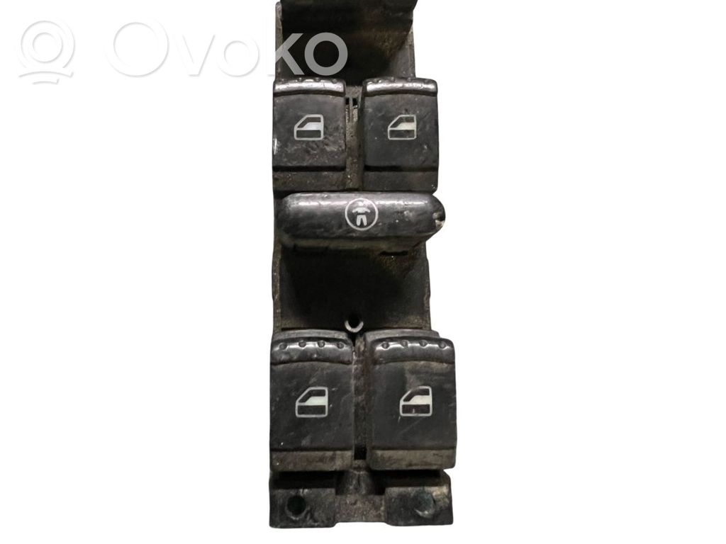 Electric window control switch   1J4959857