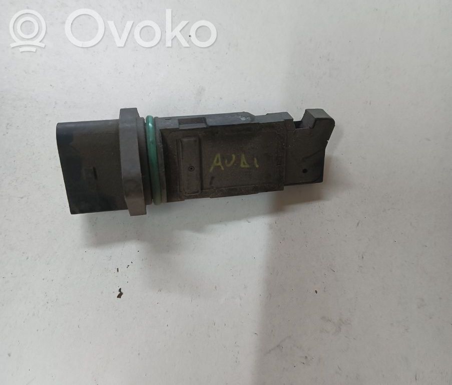 Audi A6 S6 C5 4B Ilmamassan virtausanturi 
