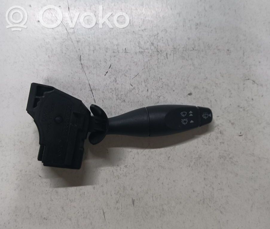 Ford Focus Manetă ștergător parbriz 