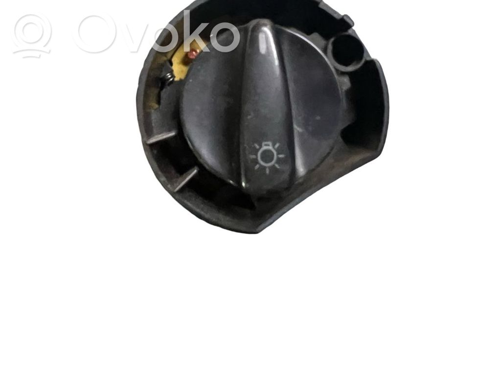 Interruptor de control del panel de luces   1C0941531A