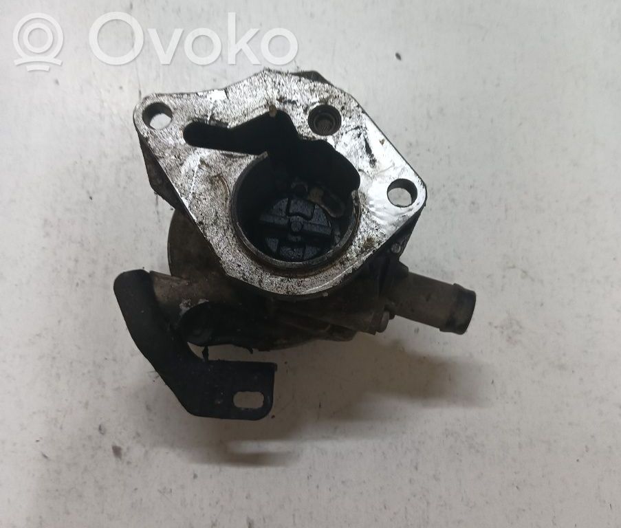 Vacuum pump   006730300