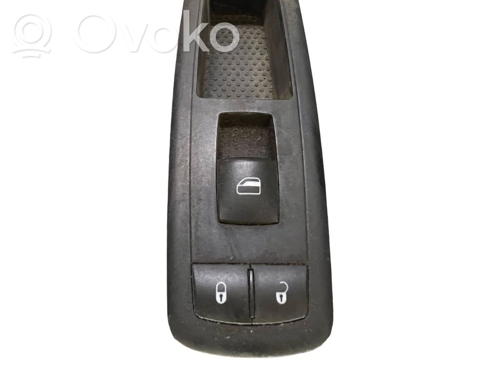 Elektrisko logu slēdzis   03125200