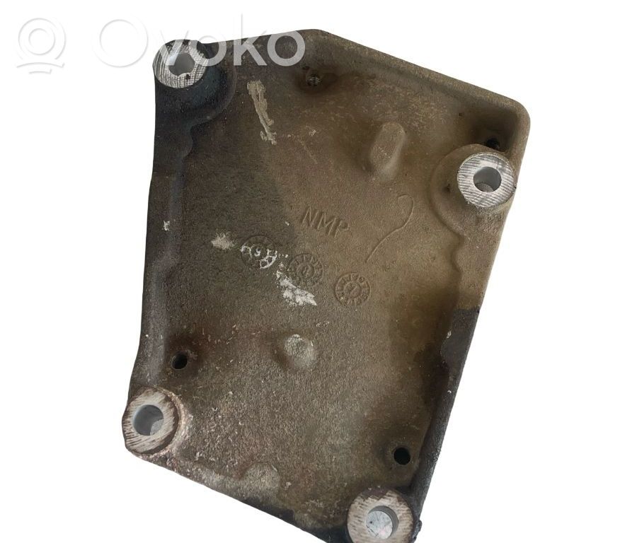 Ford Focus Generator/alternator bracket 
