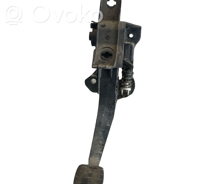 Dacia Sandero Pedal de embrague 