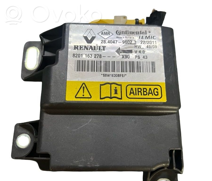 Module de contrôle airbag   8201163278